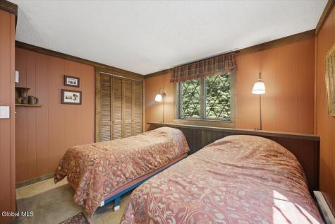 31 Chatiemac Trail North Creek NY 12853