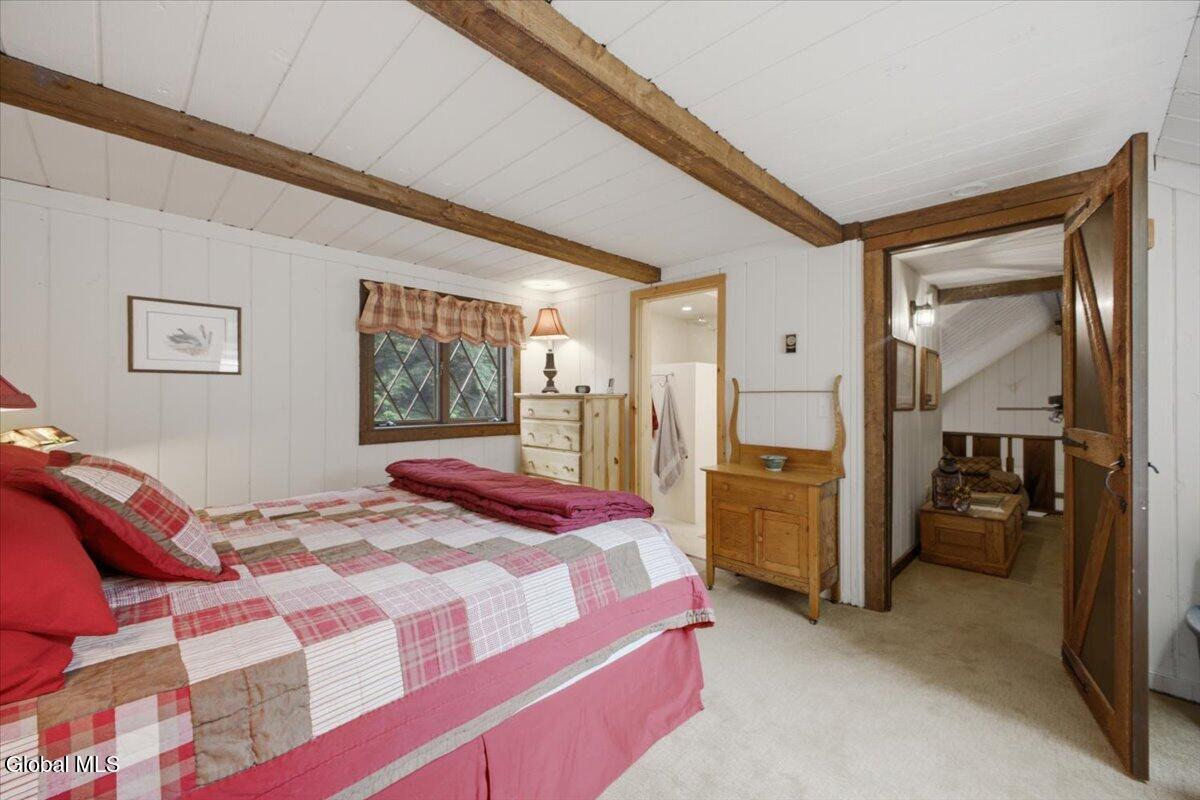 31 Chatiemac Trail North Creek NY 12853