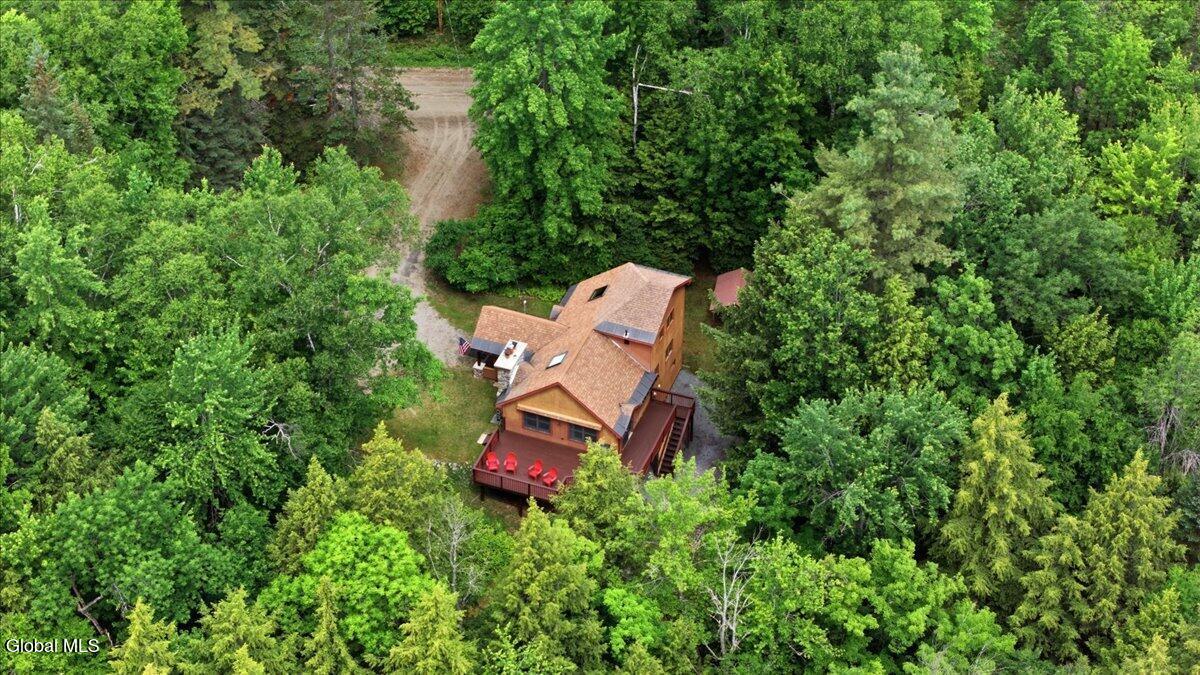 31 Chatiemac Trail North Creek NY 12853