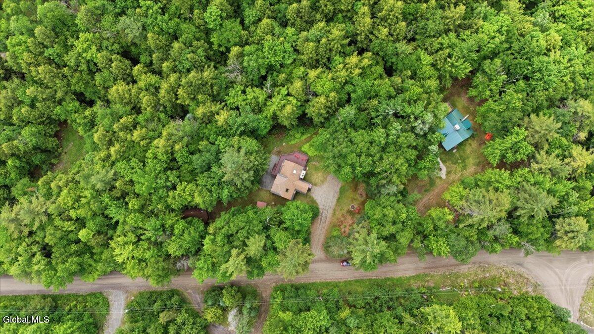 31 Chatiemac Trail North Creek NY 12853