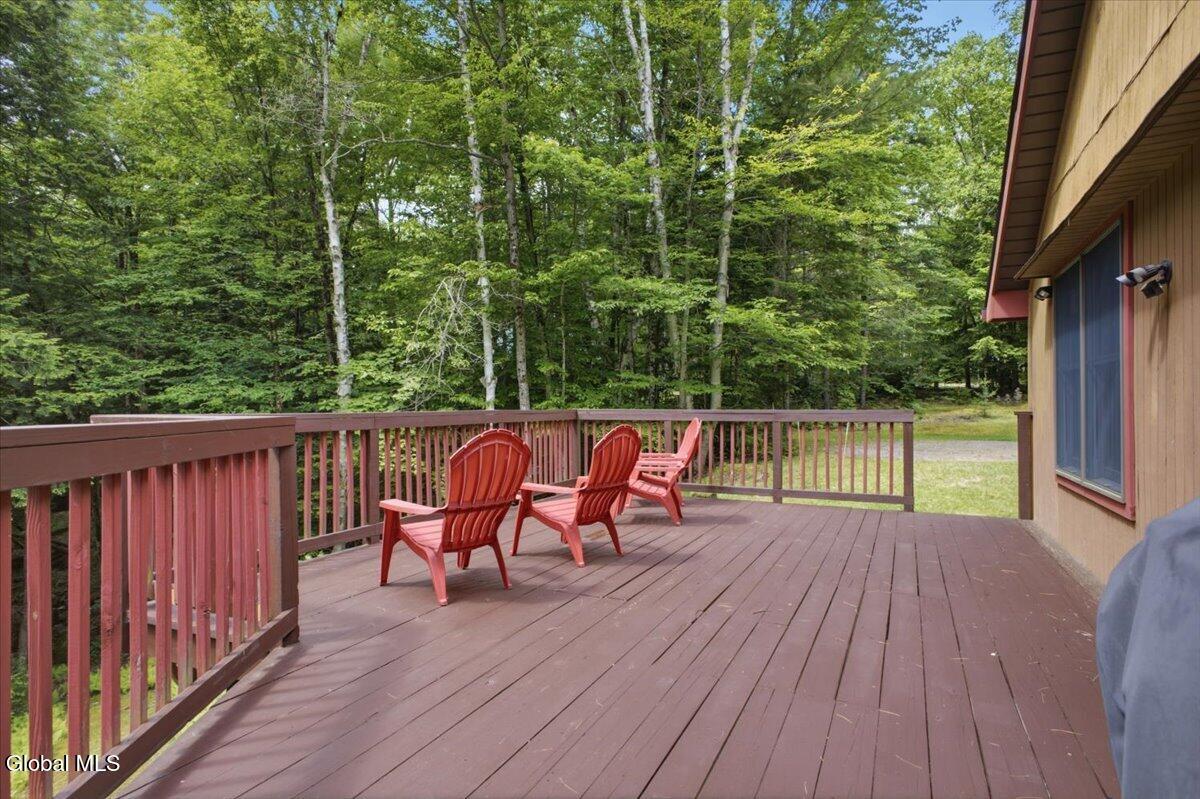 31 Chatiemac Trail North Creek NY 12853