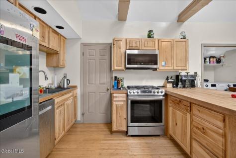 20 George Street Saratoga Springs NY 12866