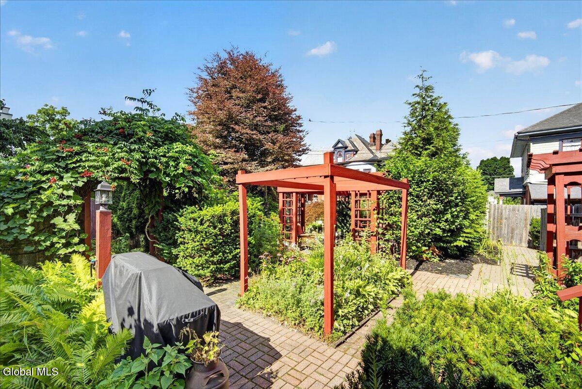 20 George Street Saratoga Springs NY 12866