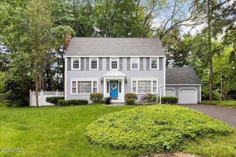 42 Pheasant Ridge Drive Loudonville NY 12211