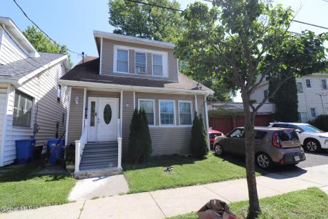 19 Beekman Street Albany NY 12209