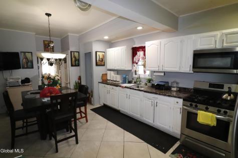19 Beekman Street Albany NY 12209