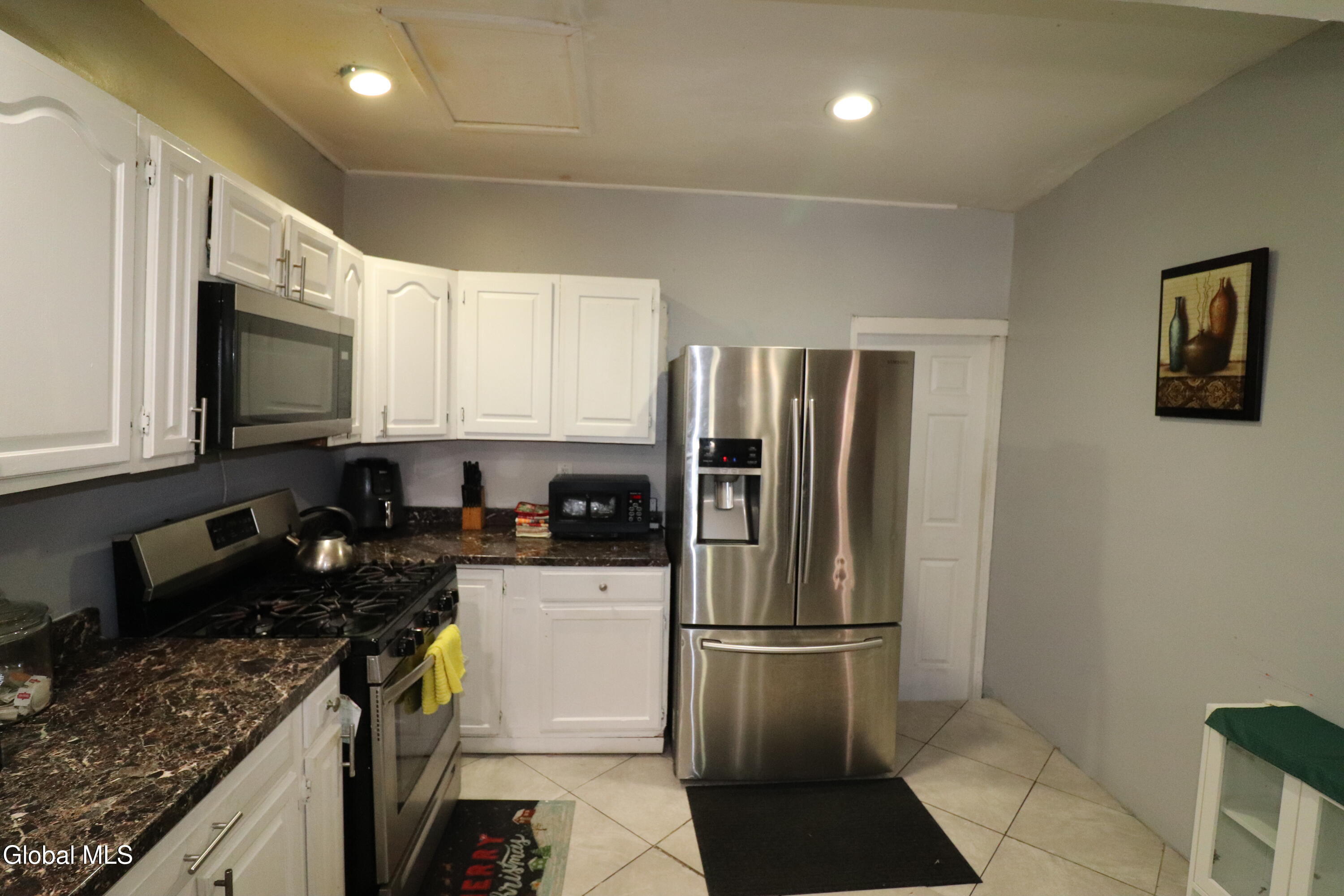 19 Beekman Street Albany NY 12209