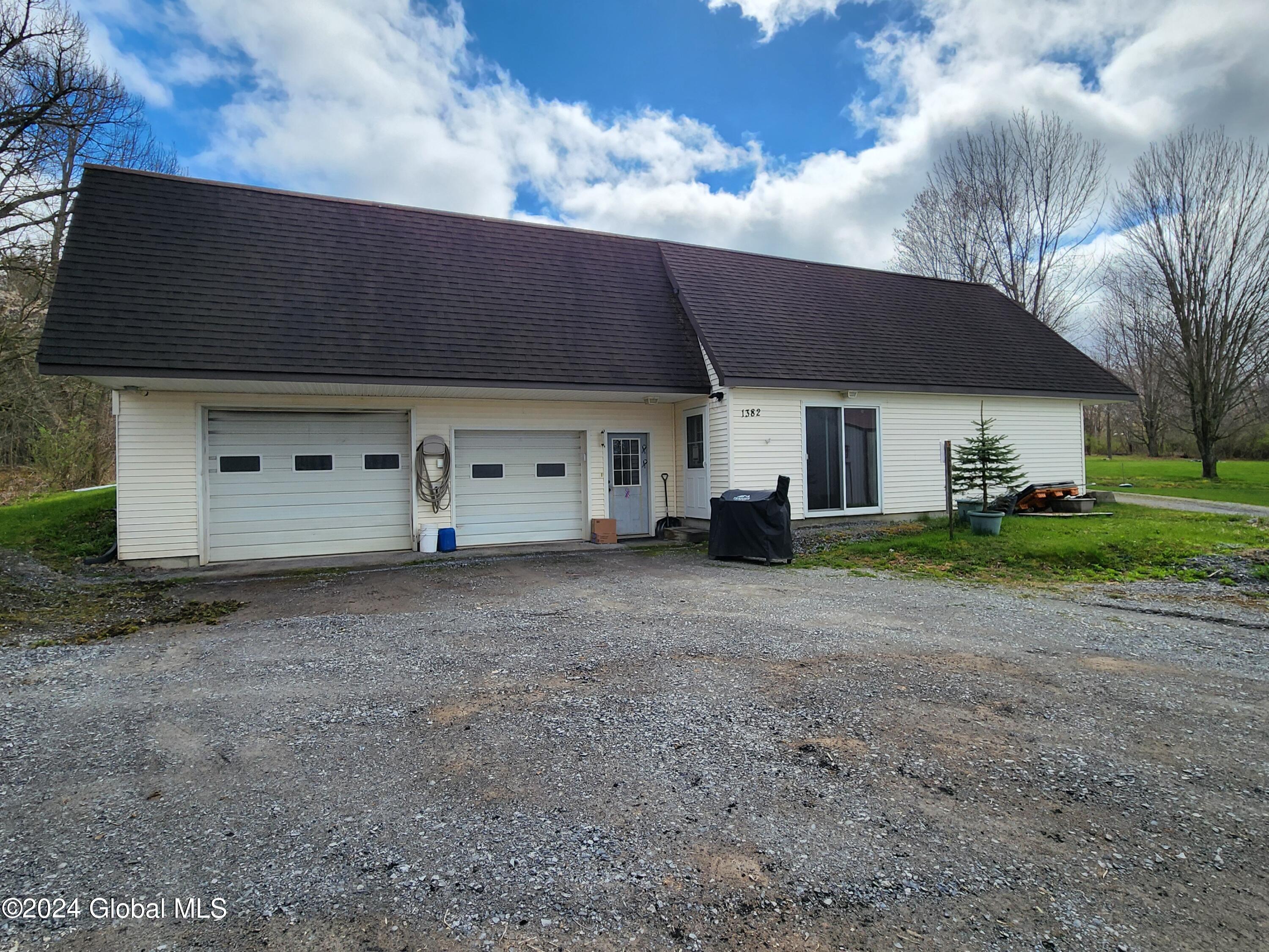 1382 Carlisle Road Sprakers NY 12166