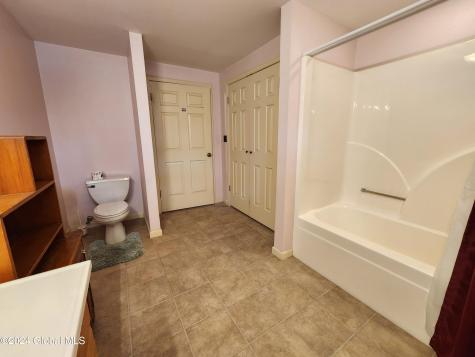 1382 Carlisle Road Sprakers NY 12166