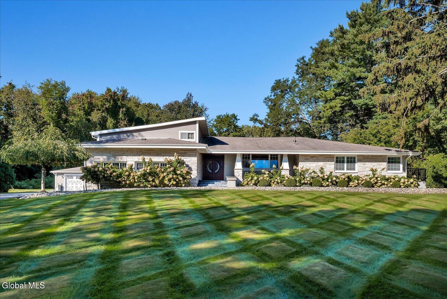 284 Loudon Road Loudonville NY 12211