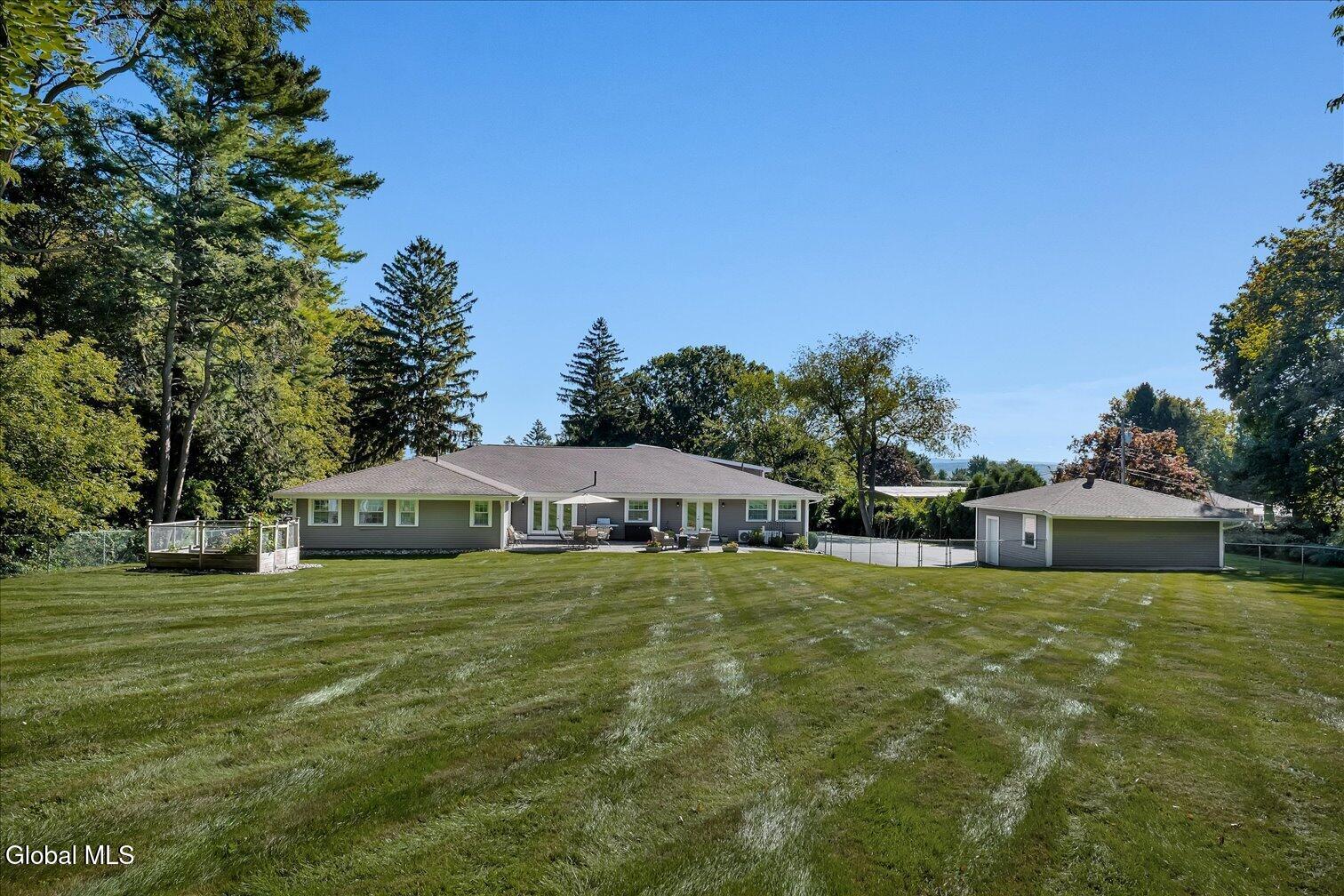 284 Loudon Road Loudonville NY 12211