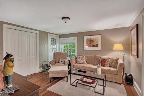 284 Loudon Road Loudonville NY 12211