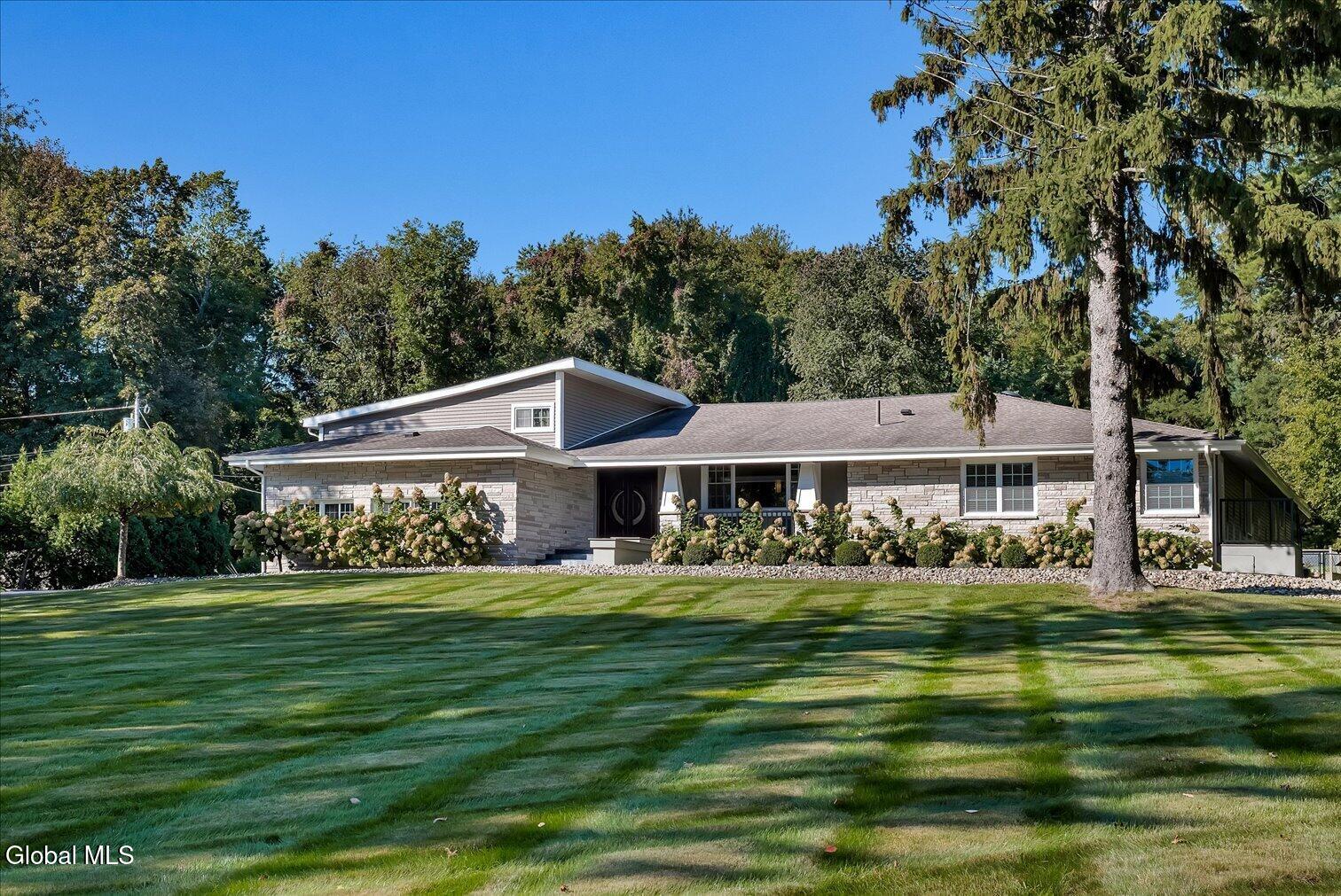 284 Loudon Road Loudonville NY 12211
