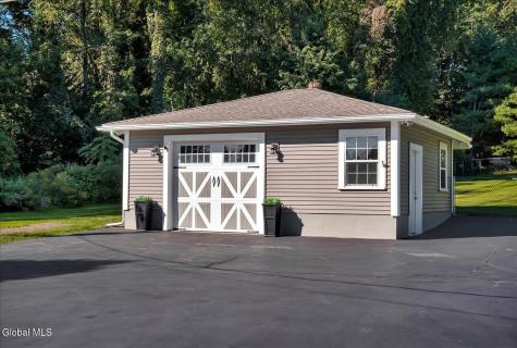 284 Loudon Road Loudonville NY 12211