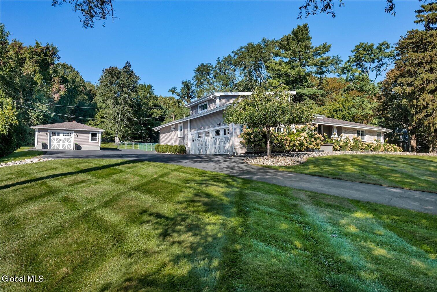 284 Loudon Road Loudonville NY 12211