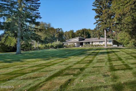 284 Loudon Road Loudonville NY 12211