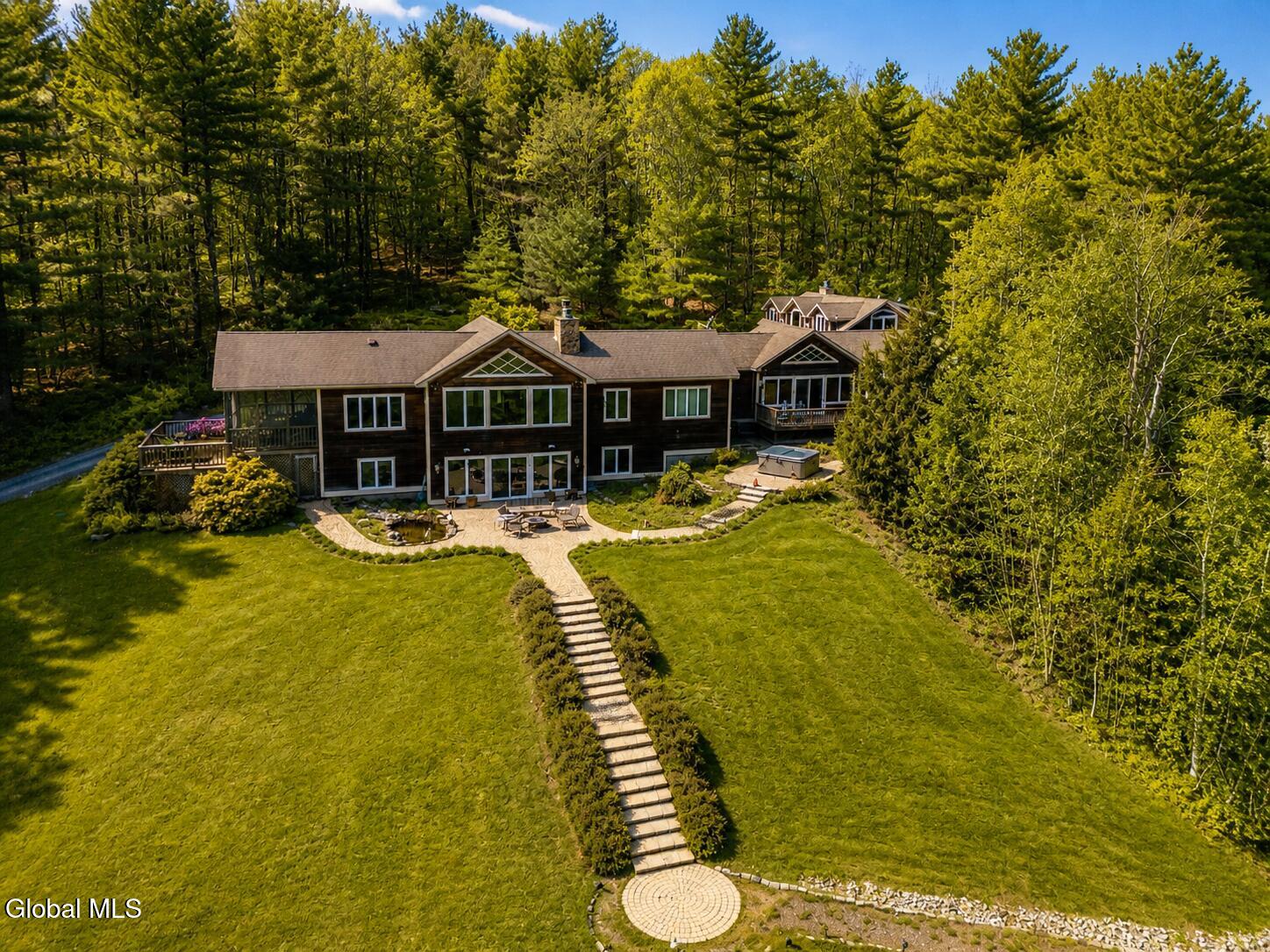 25 Rockledge Road Canaan NY 12029