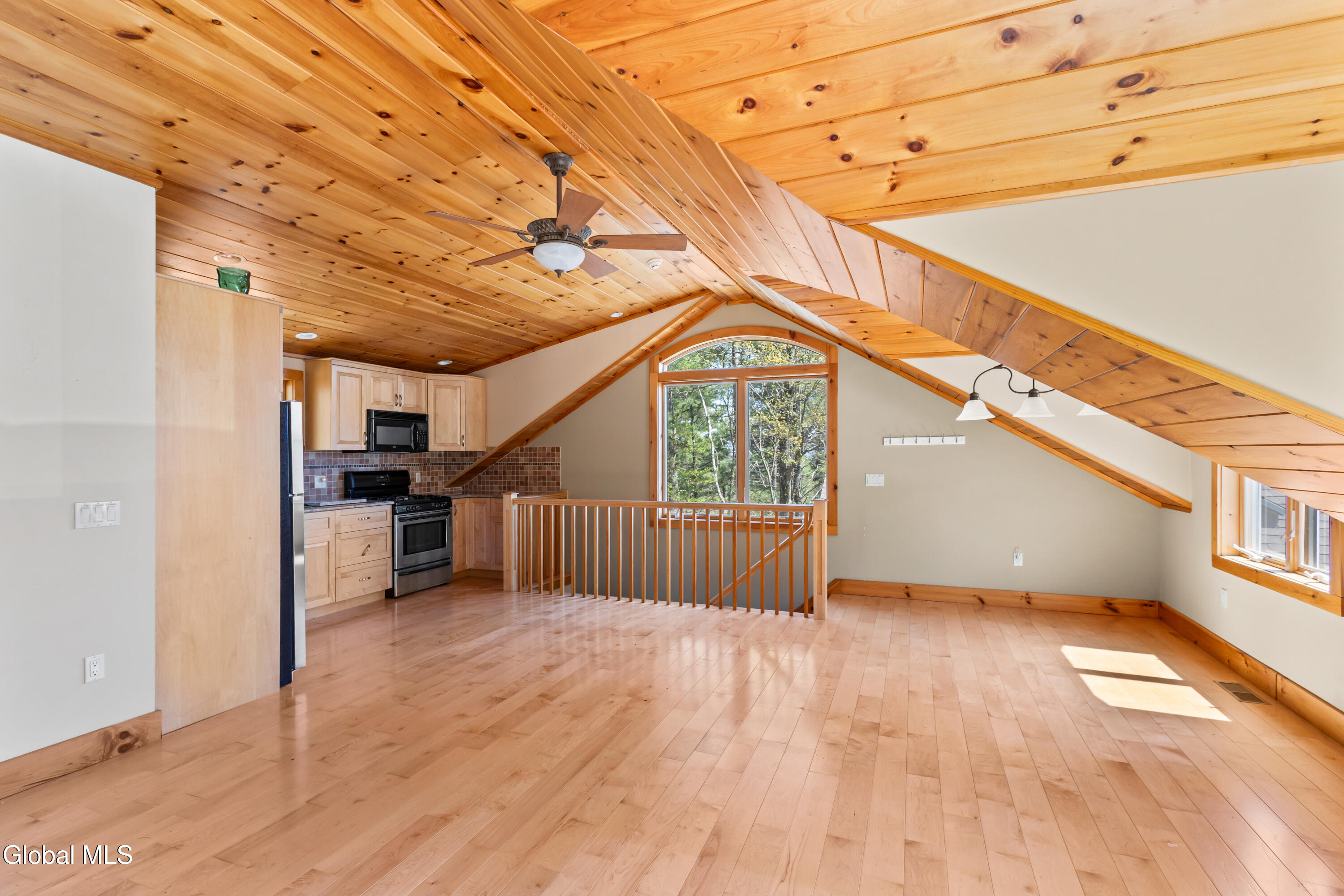 25 Rockledge Road Canaan NY 12029