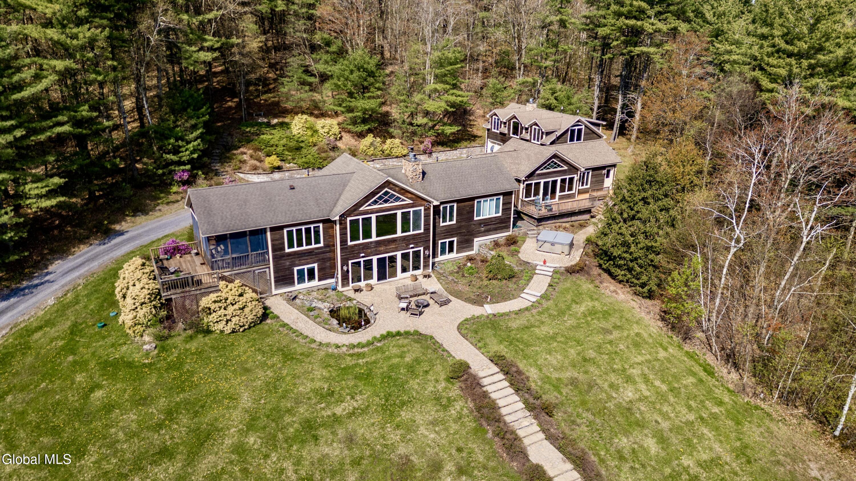 25 Rockledge Road Canaan NY 12029