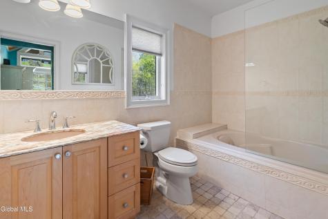 25 Rockledge Road Canaan NY 12029