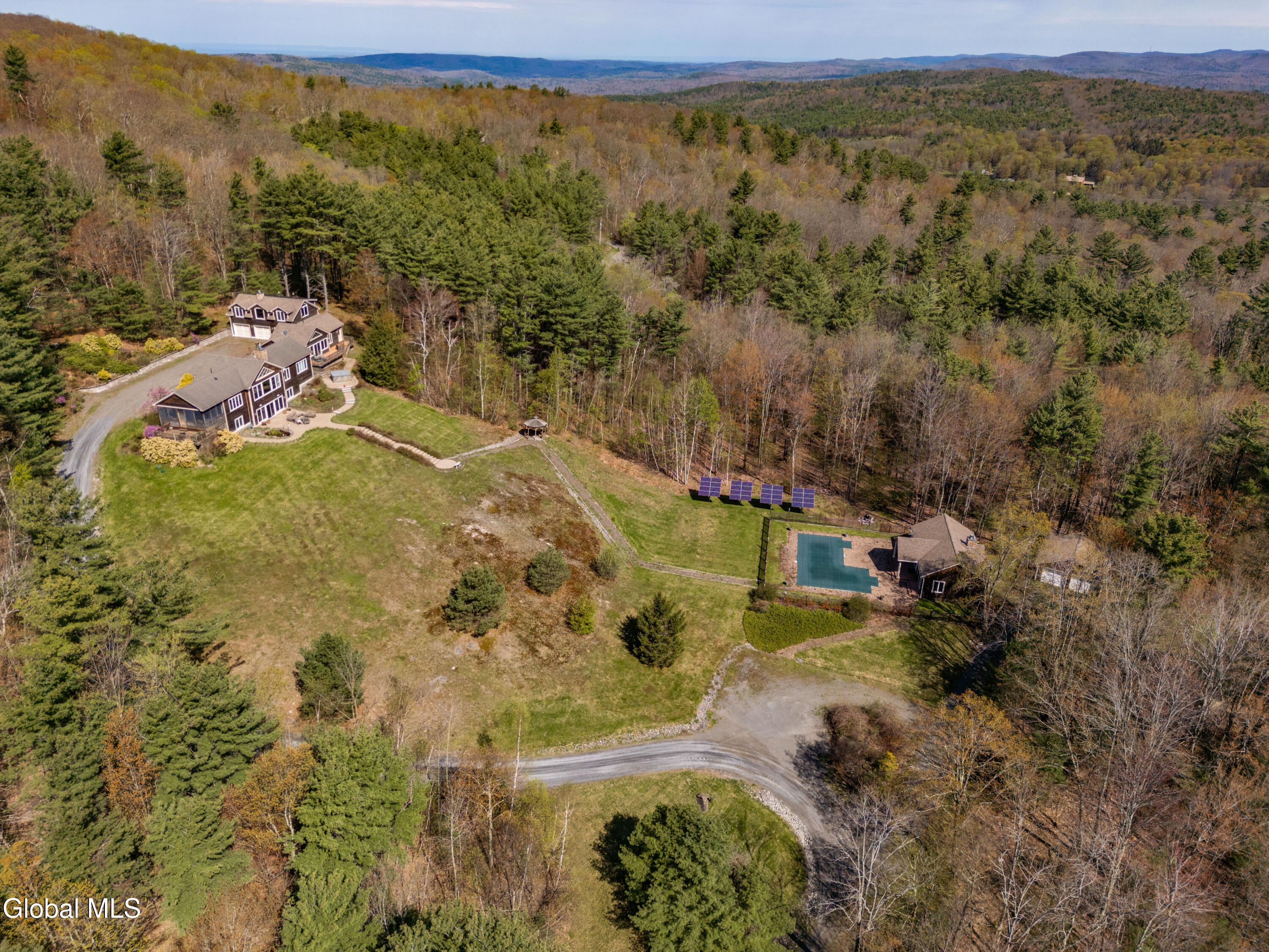 25 Rockledge Road Canaan NY 12029