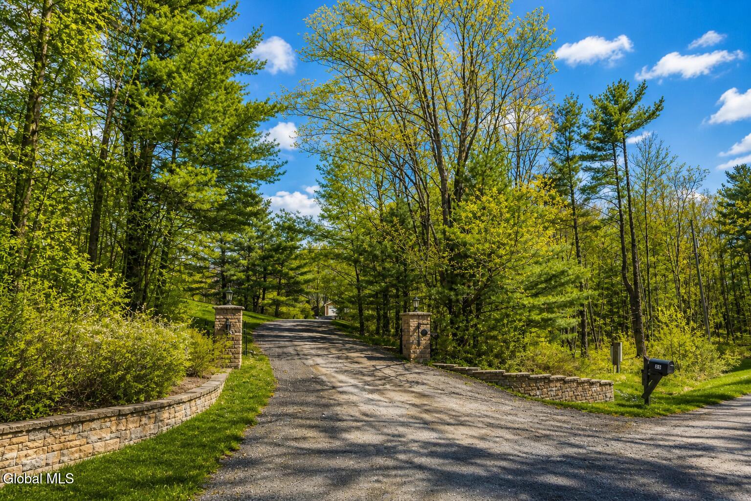 25 Rockledge Road Canaan NY 12029