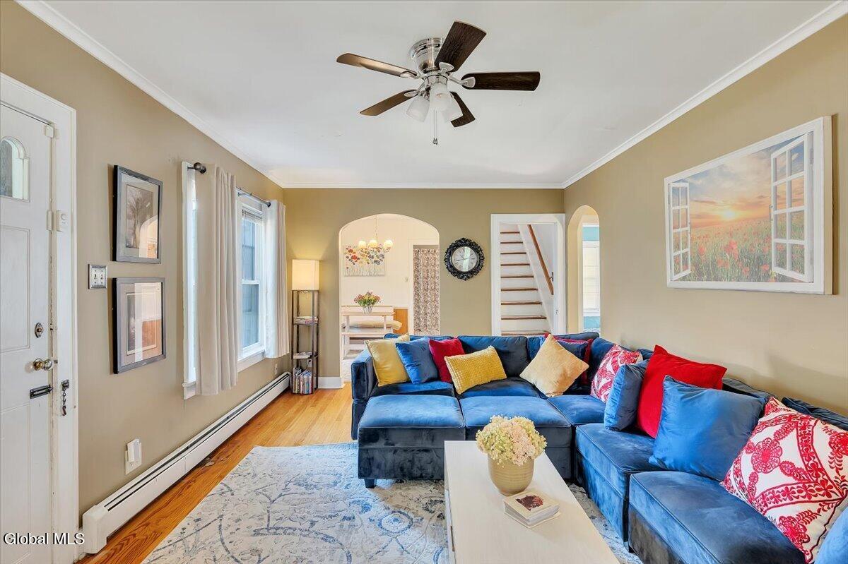 1814 Nott Street Schenectady NY 12309