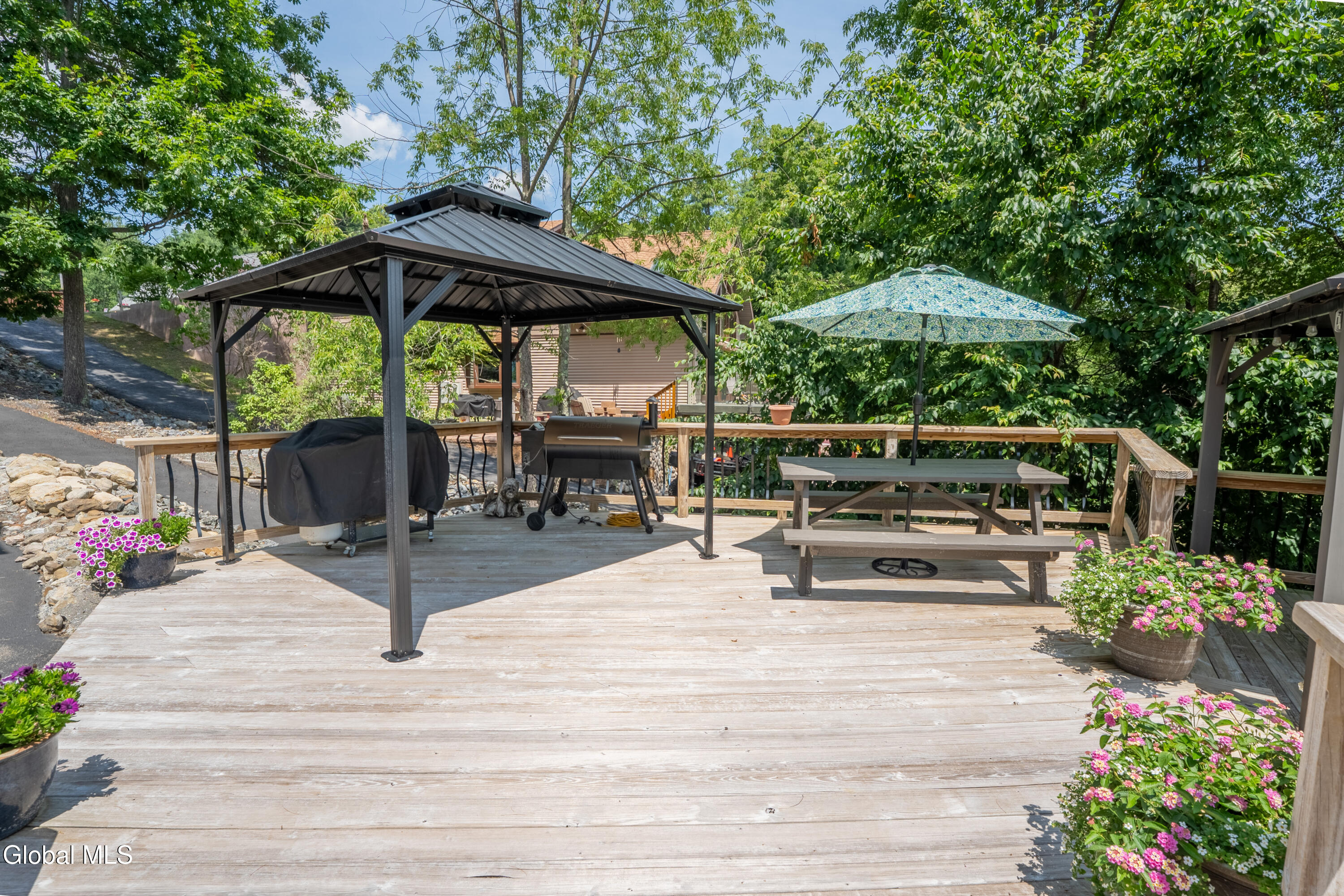 105 Lakeside Avenue Northville NY 12134