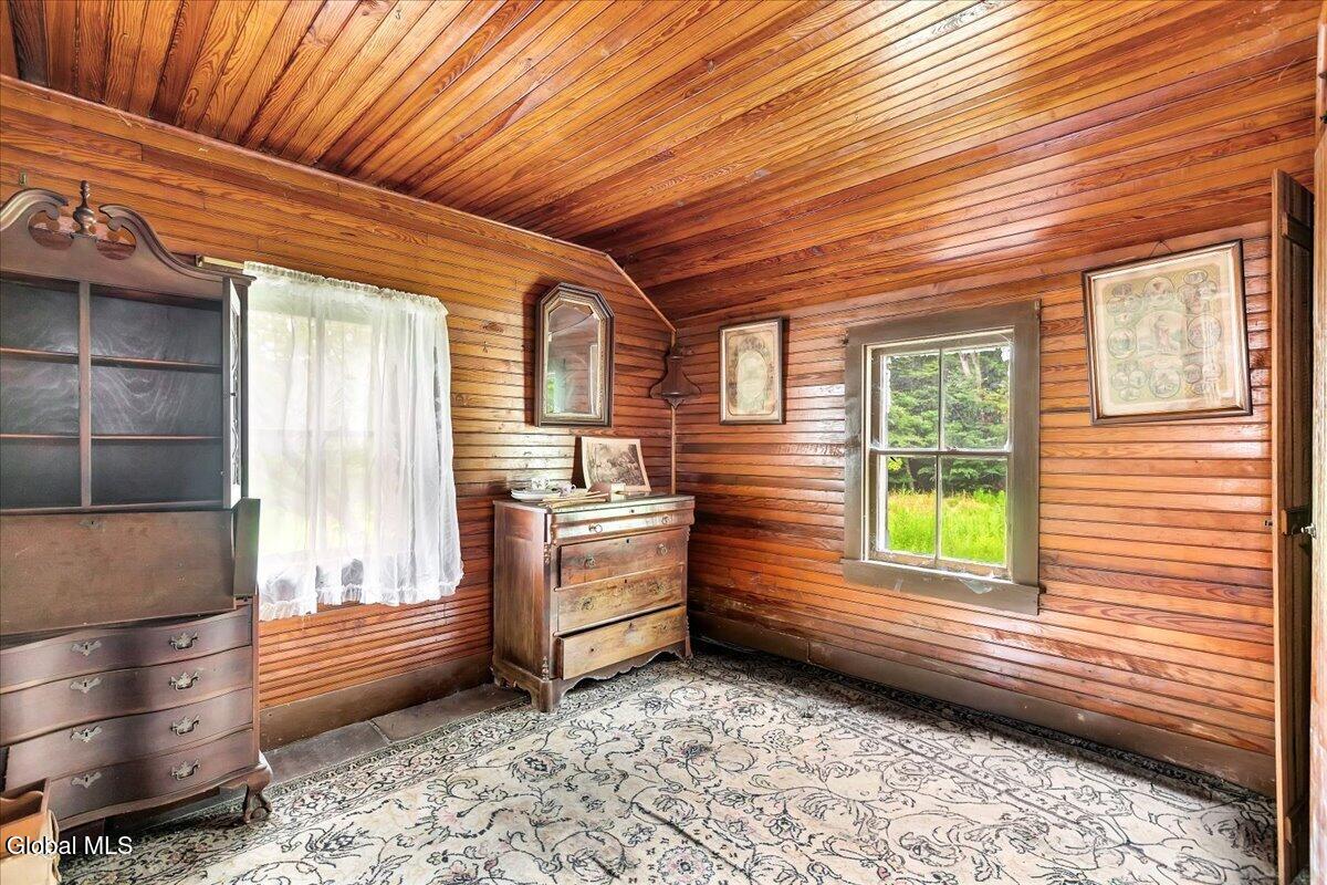 104 Dutch Church Road Petersburgh NY 12138