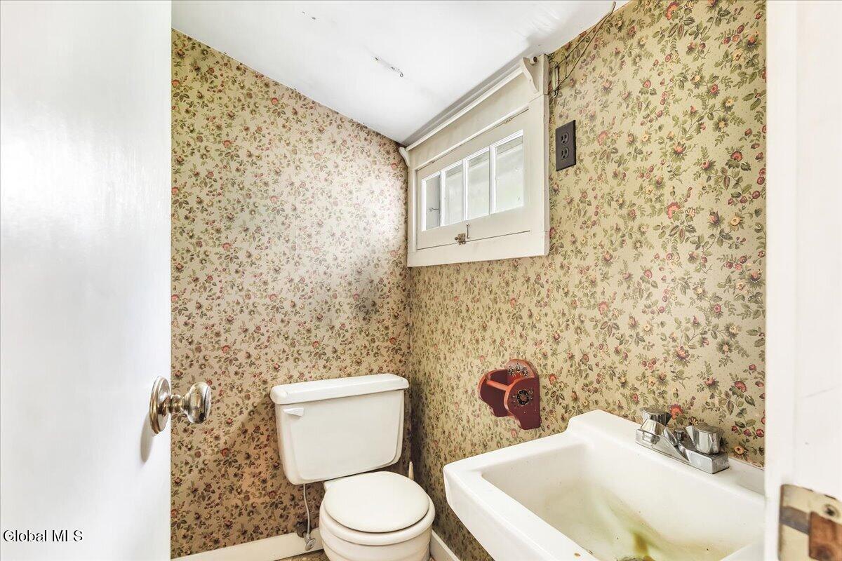 104 Dutch Church Road Petersburgh NY 12138