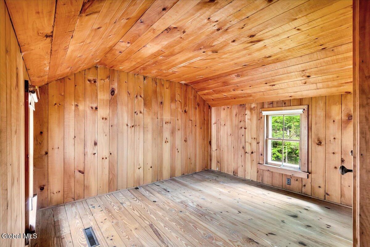 104 Dutch Church Road Petersburgh NY 12138