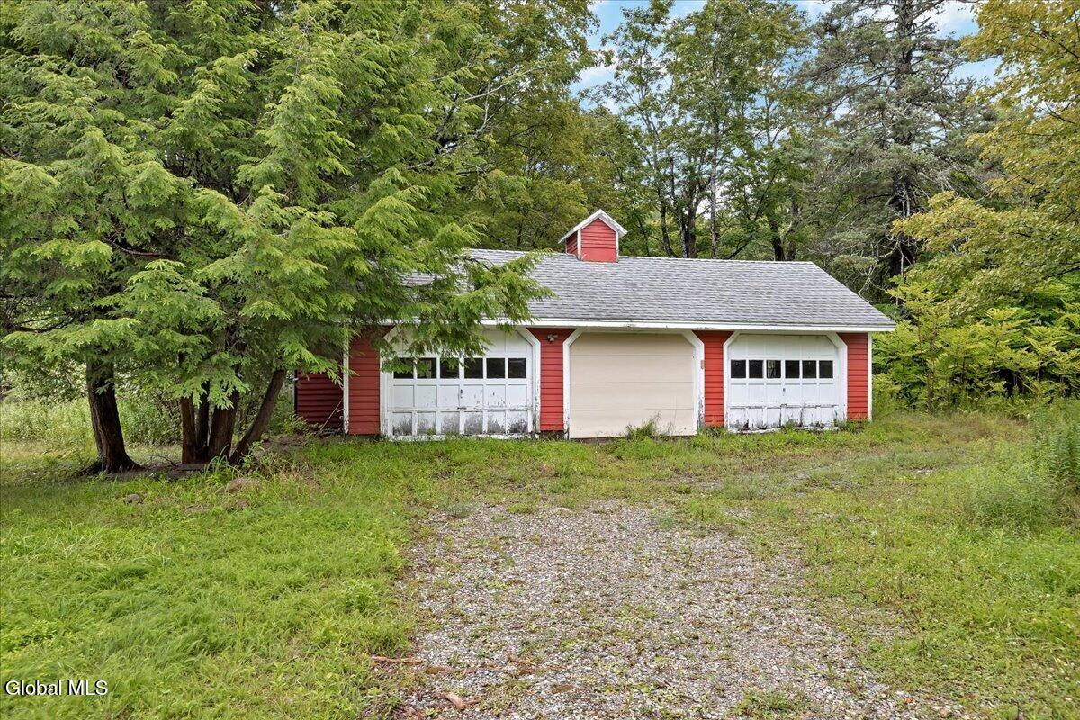 104 Dutch Church Road Petersburgh NY 12138