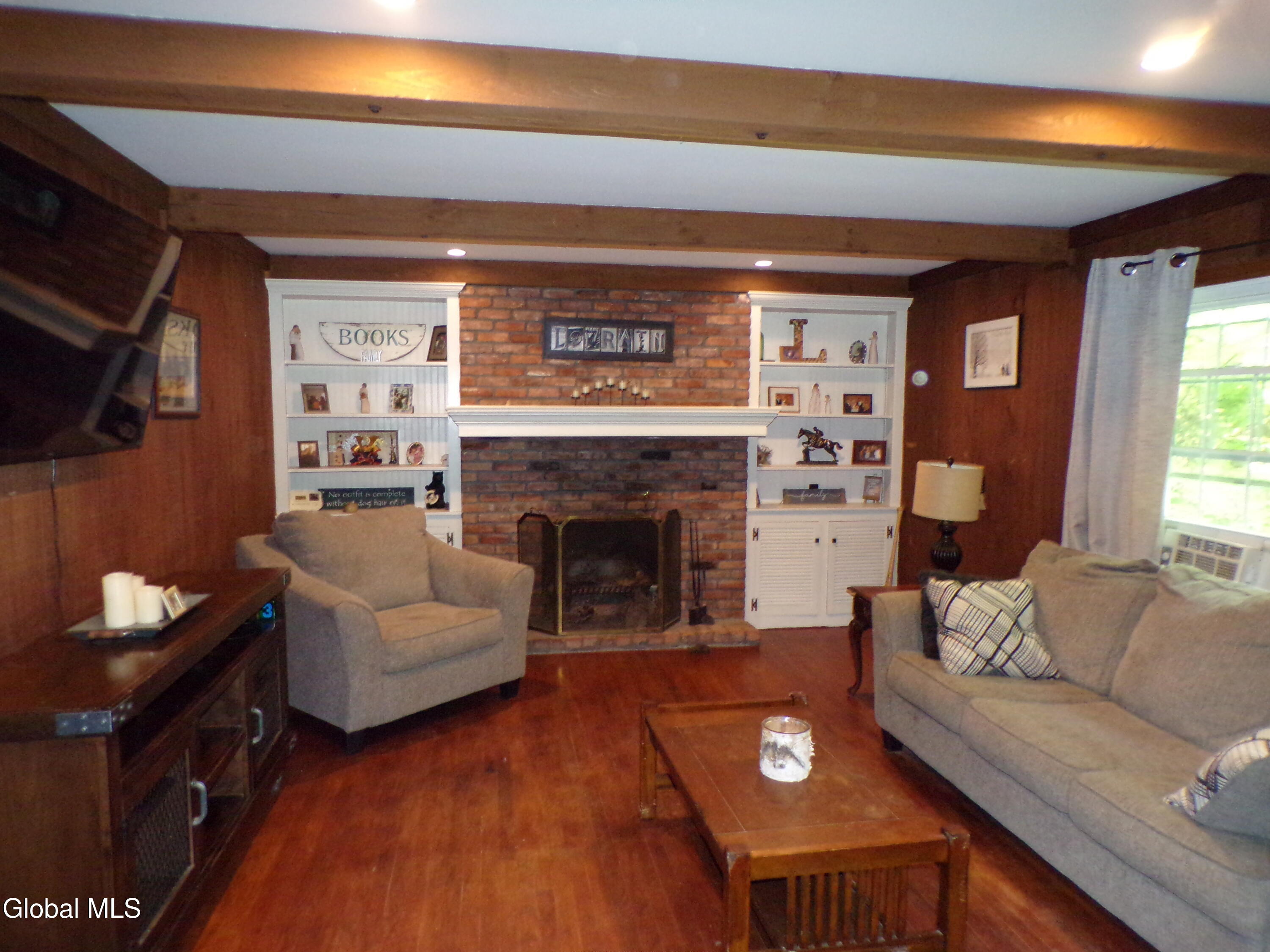 19 Oakwood Drive Queensbury NY 12804