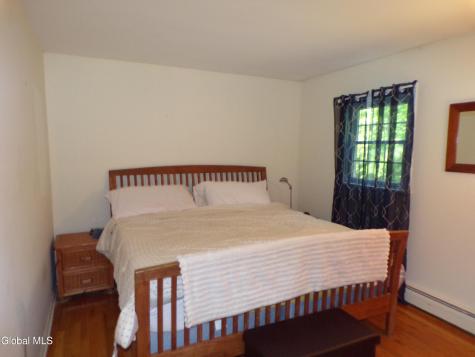 19 Oakwood Drive Queensbury NY 12804