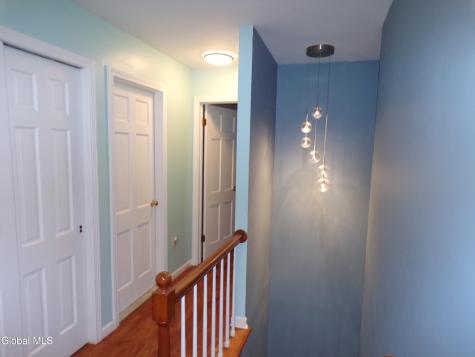 19 Oakwood Drive Queensbury NY 12804