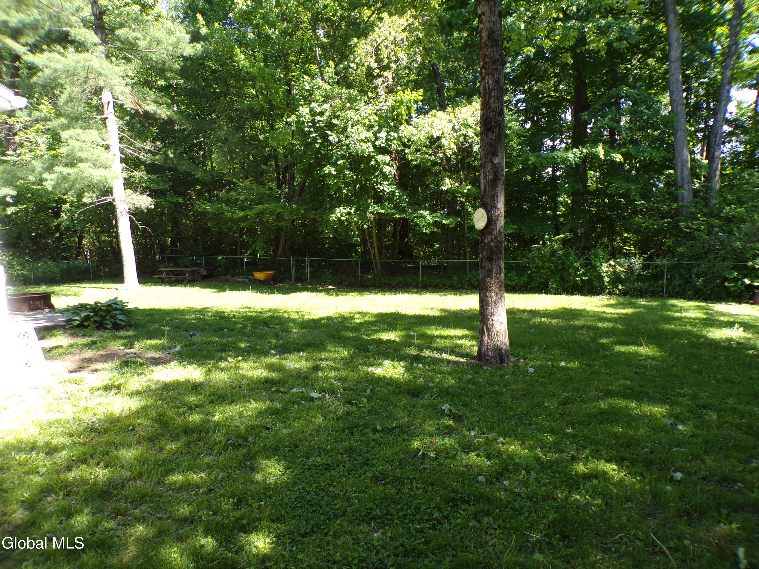 19 Oakwood Drive Queensbury NY 12804
