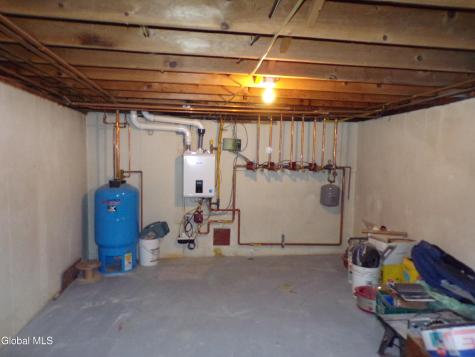 19 Oakwood Drive Queensbury NY 12804