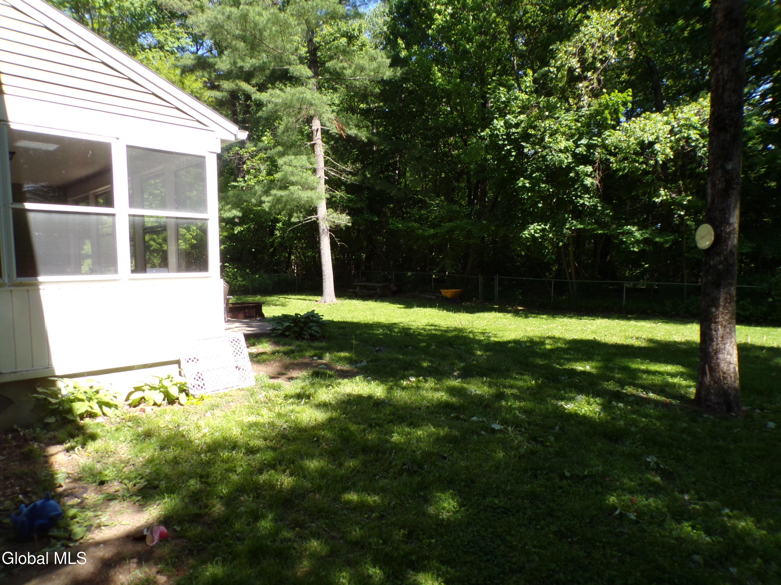 19 Oakwood Drive Queensbury NY 12804