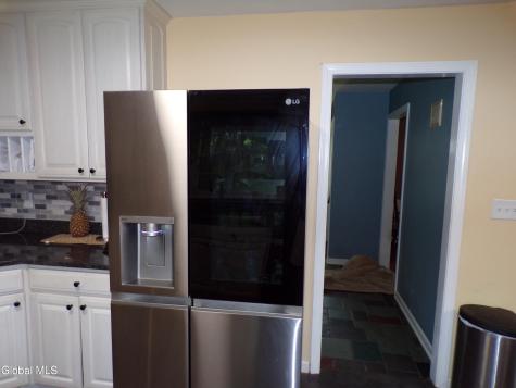 19 Oakwood Drive Queensbury NY 12804