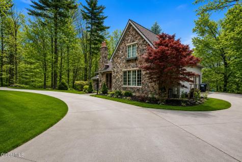 100 Southard Road Saratoga Springs NY 12866