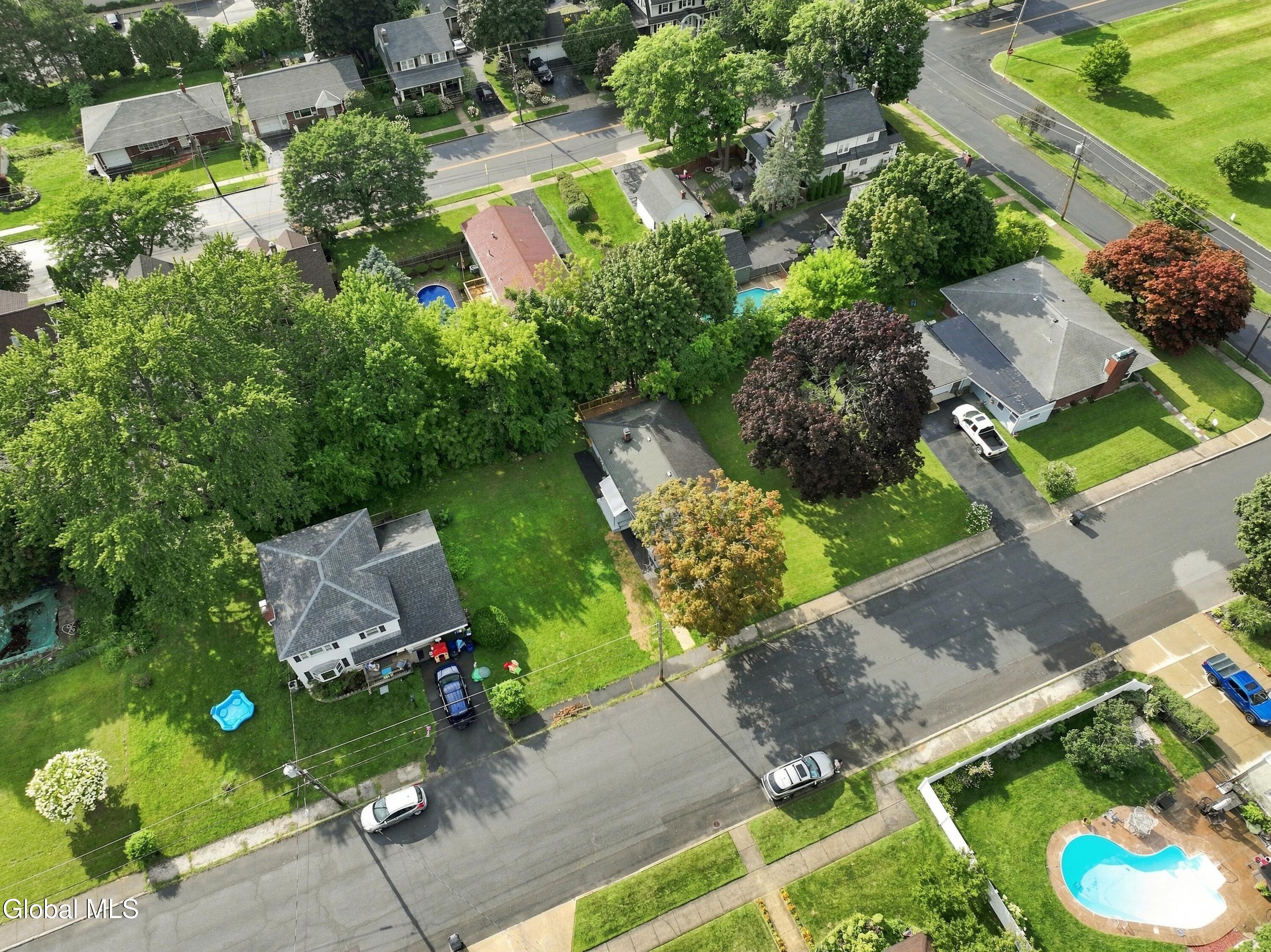 2615 16th Street Troy NY 12180