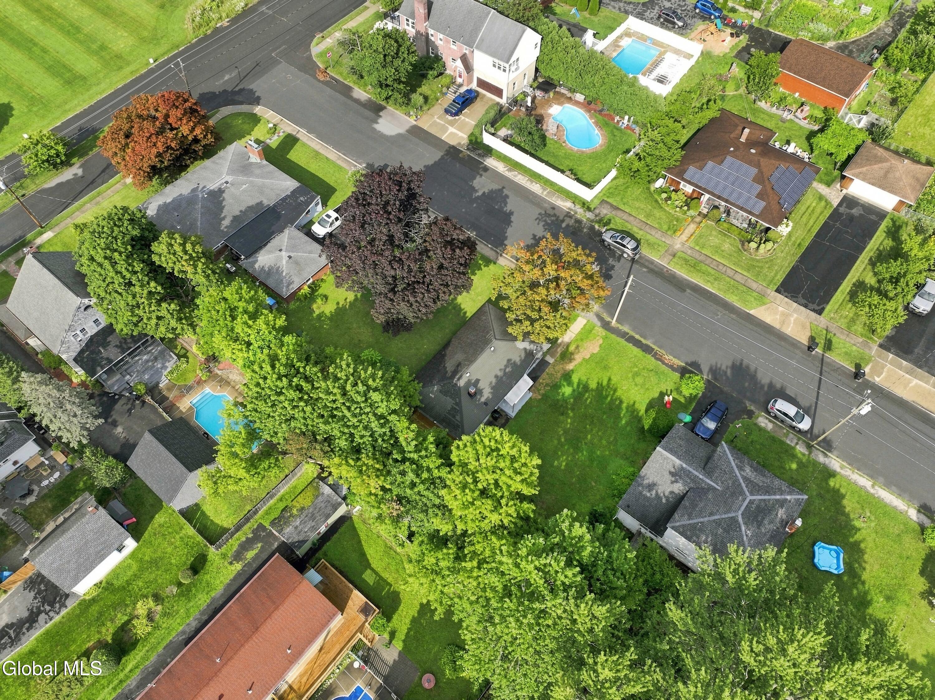 2615 16th Street Troy NY 12180