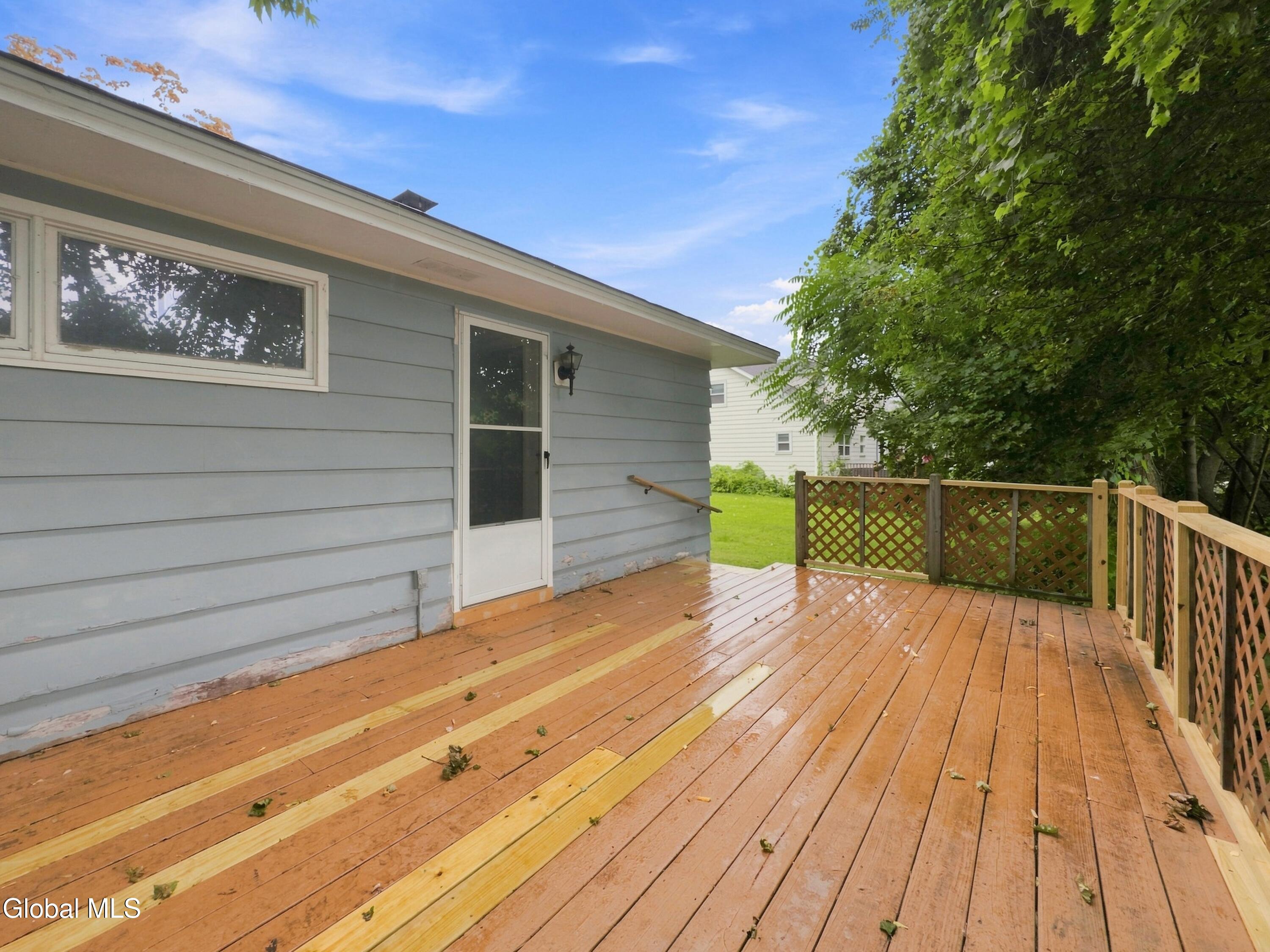 2615 16th Street Troy NY 12180
