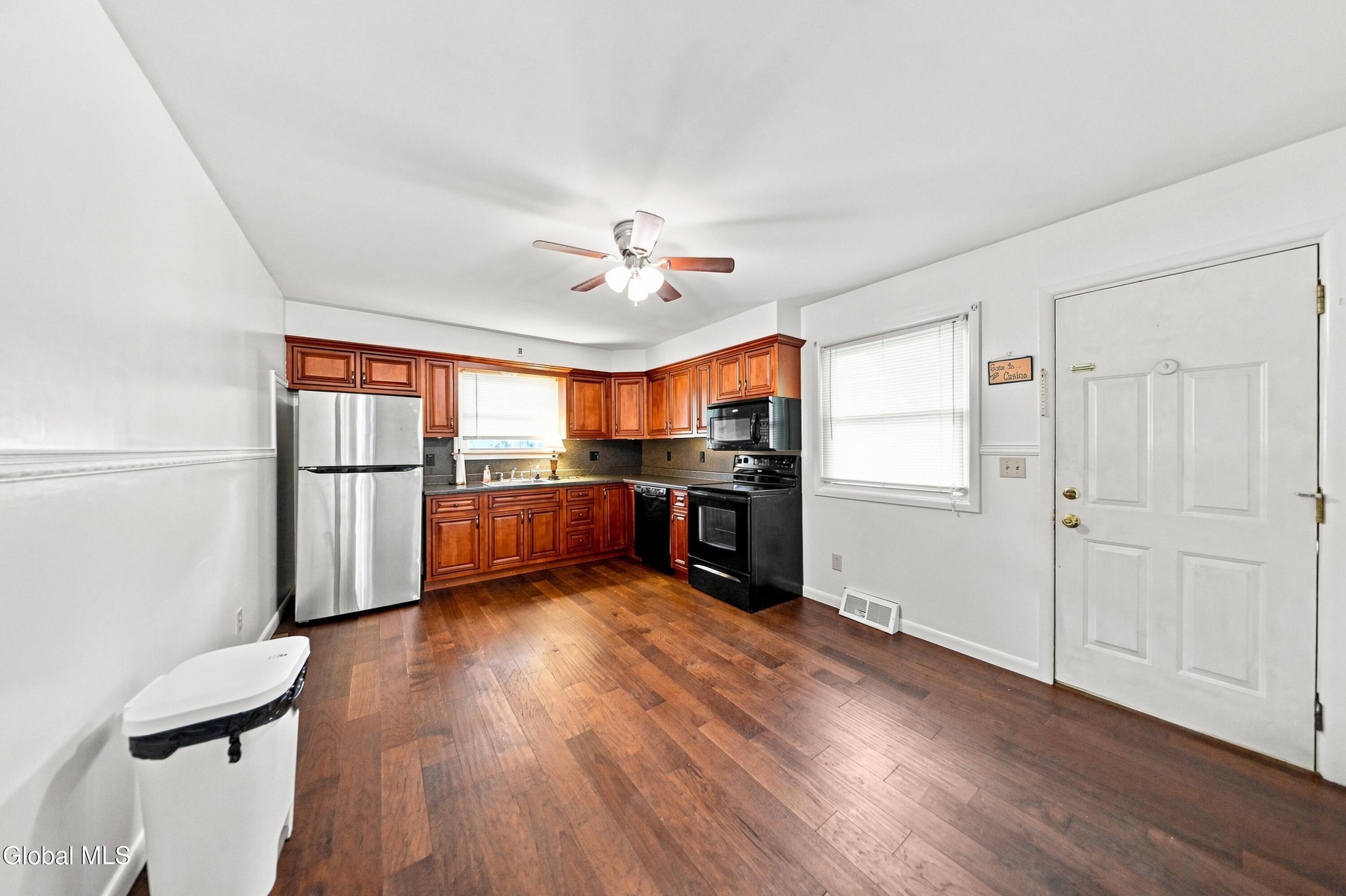 2615 16th Street Troy NY 12180