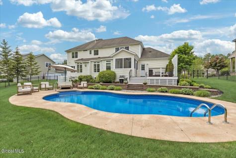 13 Tipperary Way Ballston Lake NY 12019