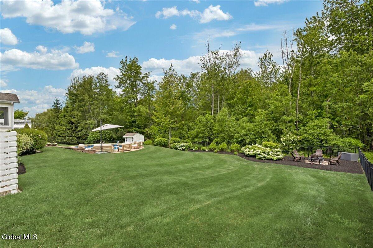 13 Tipperary Way Ballston Lake NY 12019