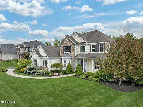 13 Tipperary Way Ballston Lake NY 12019