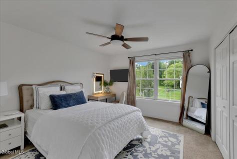 13 Tipperary Way Ballston Lake NY 12019