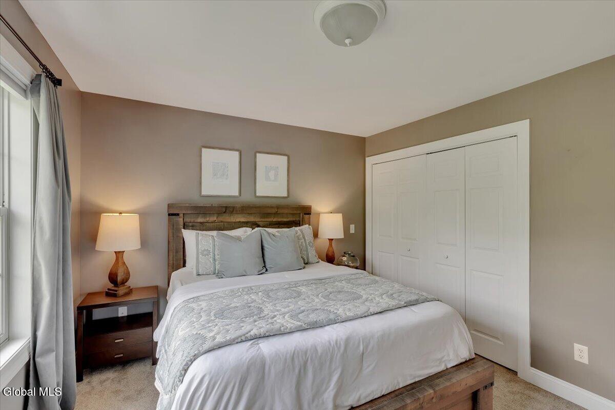 13 Tipperary Way Ballston Lake NY 12019