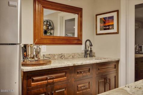 13 Tipperary Way Ballston Lake NY 12019
